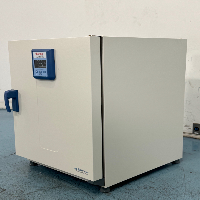 Thermo HERATherm Refrigerated Incubator image 1